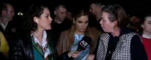 PROTESTA/ Nora Malaj e LSI, nga lotët tek vrasja: Le të vdesin edhe qytetarët