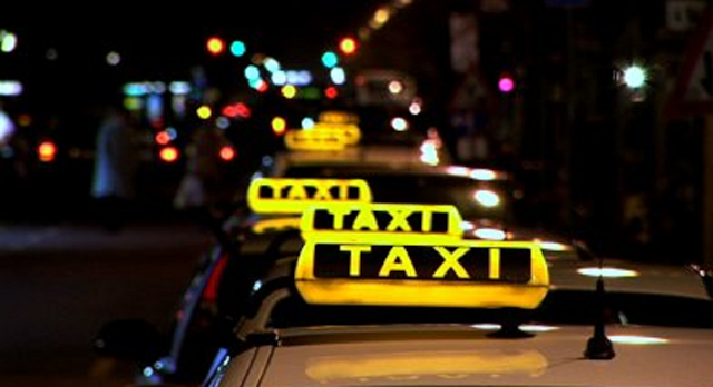 VDIQ NË TAKSI/ Pas dyshimeve për vetëhelmim të vajzës, dalin DETAJE të reja: Ishte në një darkë…