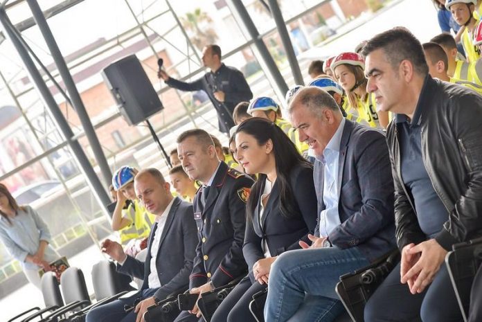 “TË SIGURT MBI 2 RROTA”/ Balluku: E rëndësishme nisja e sensibilizimit që tek…