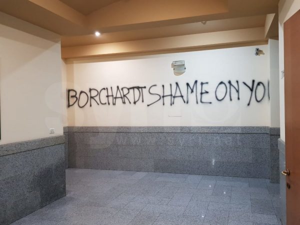 PROTESTA E OPOZITËS/ Ambasada Gjermane: Shumë të shqetësuar për KËRCËNIMIN ndaj ambasadorit