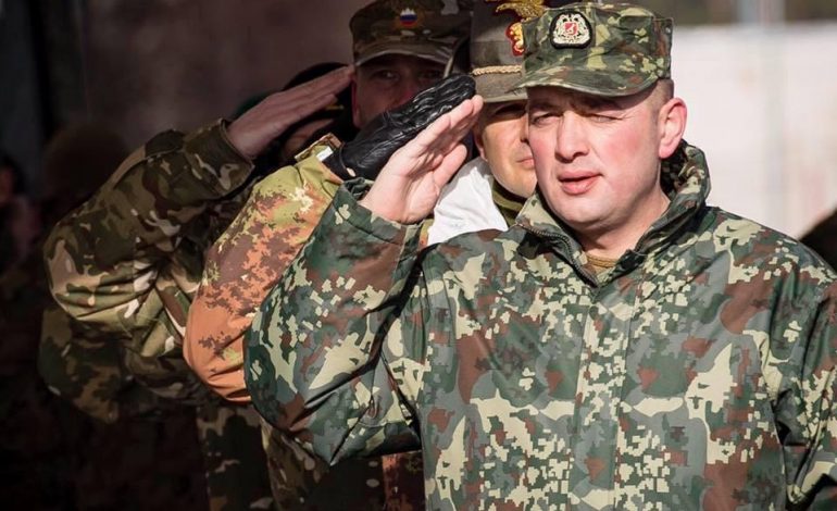 HUMBI JETËN NË LETONI/ Kush është major Kolodian Tanushi, babai i tre fëmijëve