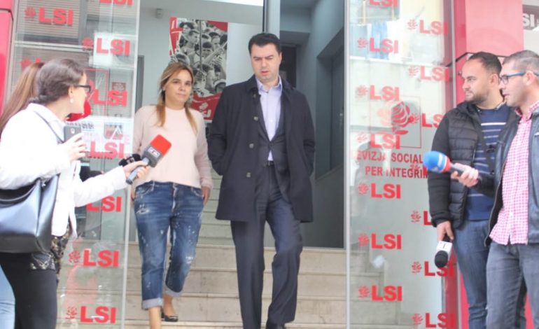 IRONIZON KRITIKJA E BASHËS/ Bushati: Kjo QEVERIA TRANZITORE ç’program ka për…
