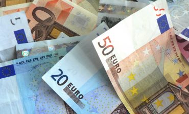 ARRIJNË REKORD/ Rezervat valutore të Shqipërisë mjaftojnë për 7 muaj importe