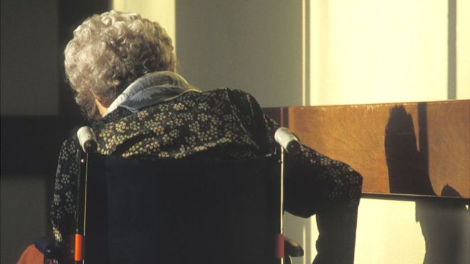 TRONDITËSE/ 102-vjeçarja vret të moshuarën në azil dhe i tha…