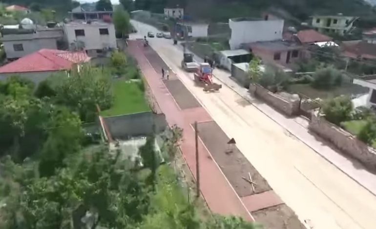 RAMA PUBLIKON VIDEON/ “Me këto pamje nga puna për ndërtimin e rrugës Agim – Babunjë…”