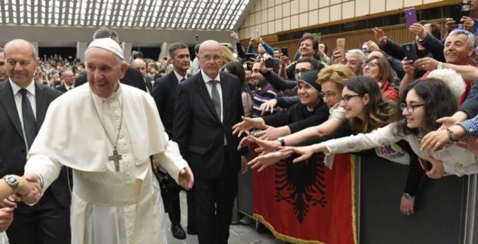 TAKON ARBËRESHËT/ Papa Françesku: Jeni dëshmitarë të vëllazërimit