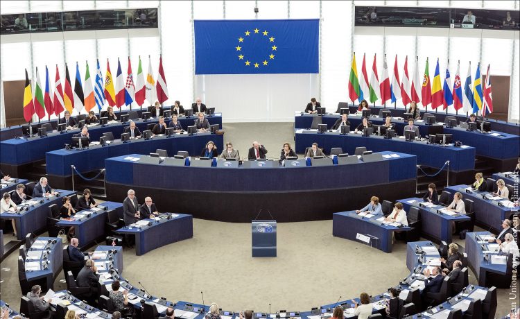 ZGJEDHJE EUROPIANE/ Si u ngjallën shpresat se mund të ketë përplasje brenda BE-së