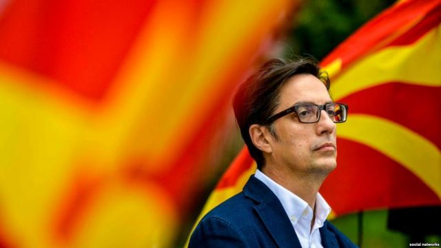 “DUHET T’I BASHKOJ…”/ Pendarovski: Kosova NUK pengon raportet Shkup-Beograd