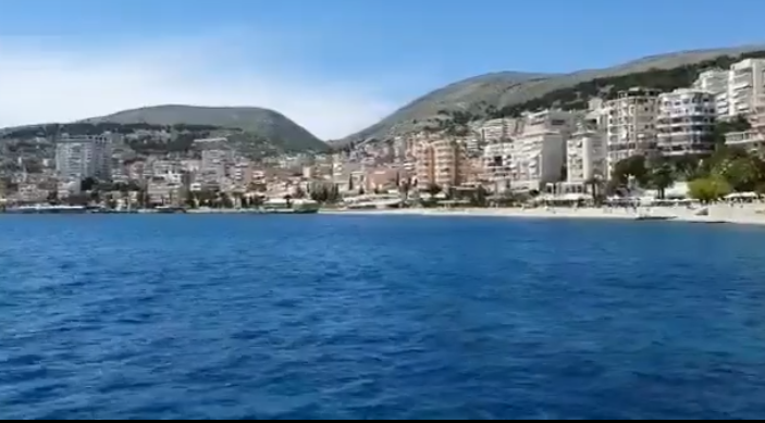 PAMJET FANTASTIKE/ Saranda “gati” të presë turistët, plazhi duket magjespsës