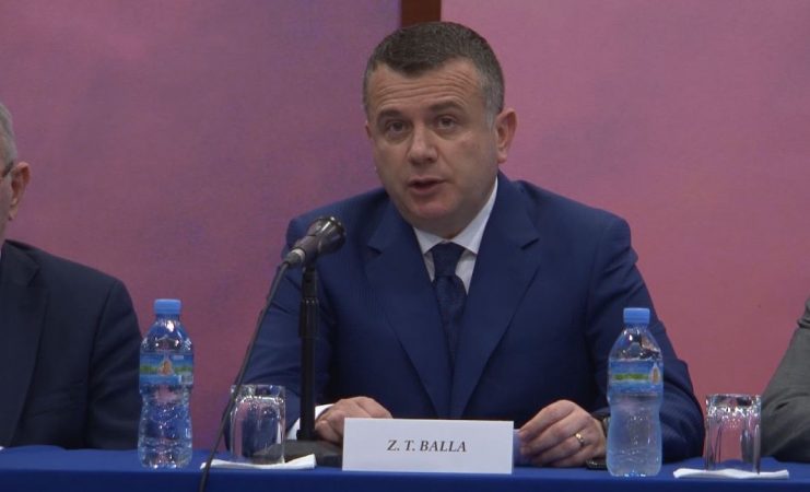 “SHIGJETON” BASHËN/ Balla: Zv/kancelari austriak bashkëpunoi me rusët dhe…