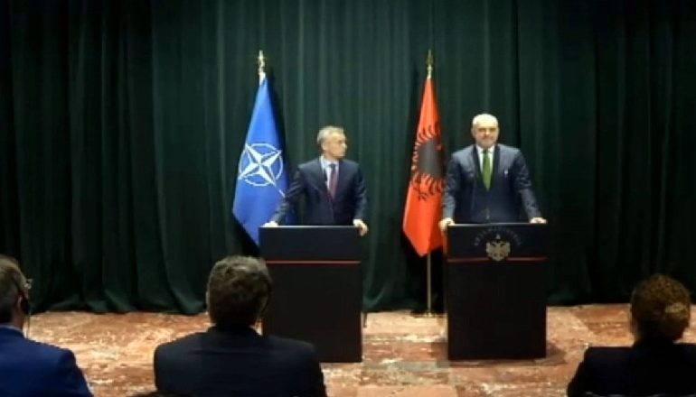 SITUATA POLITIKE/ Shefi i NATO-s “SHUPLAKË” Bashës dhe Kryemadhit: Futuni në zgjedhje, mos minoni institucionet demokratike