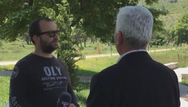 AKUZOHET PËR NGACMIM SEKSUAL TË 11-VJEÇARES/ ”Zbërthehet” mësuesi: Është hakmarrje nga ish-krushka ime (VIDEO)