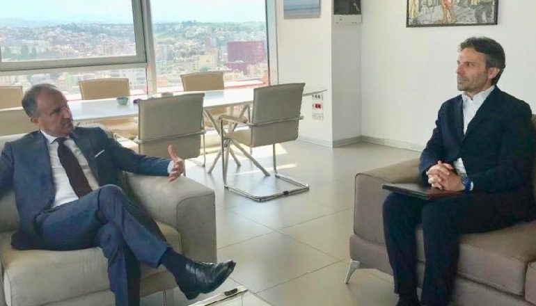“ËSHTË E RËNDËSISHME QË…”/ Ambasadori i BE-së: Të ngrihet sa më shpejt SPAK-u për të luftuar krimin dhe korrupsionin