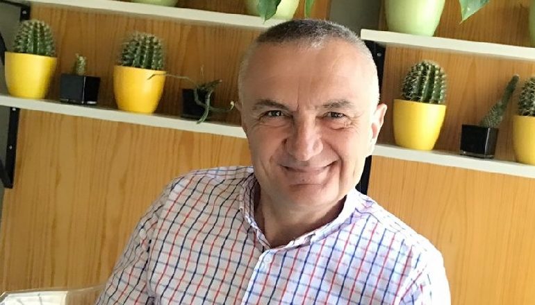 MESAZHI I “KODUAR” I METËS/ Mos harroni s’ka vetëm të diel! Kafen sërish bashkë do e pini