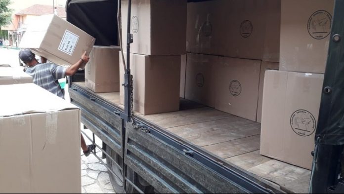 30 QERSHORI/ Përfundon shpërndarja e matrialeve zgjedhore në Elbasan