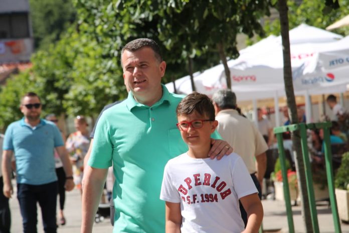 SHQIPËRIA VOTON/ Balla nga Librazhdi: Ditë historike, populli nuk mund t’ja heqë…