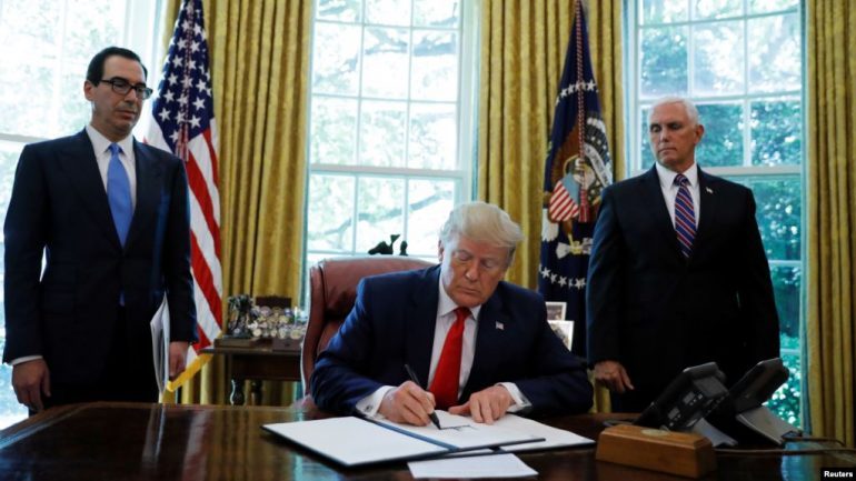 “LUFTA E FTOHTË”/ Trump nënshkruan urdhër ekzekutiv për sanksione të reja ndaj Iranit
