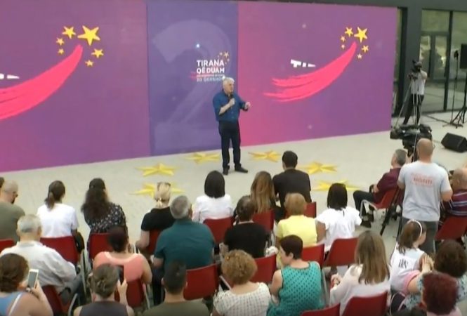 TAKIMI ME QYTETARËT/ Majko: Veliaj e transformoi njësinë 5, mbajti…