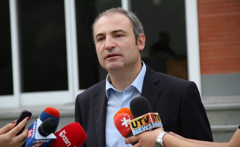 GAFA EPIKE/ Aldo Bumçi NUK e di që Shqipëria është në NATO (VIDEO)