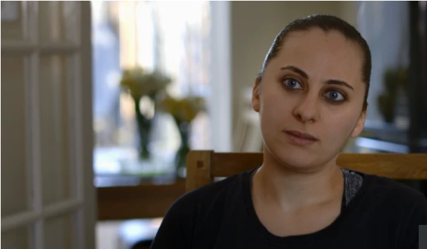 E ABUZUAR NGA BABAI/ 28 vjeçarja: Më kërkontë të luanim “lugë”…