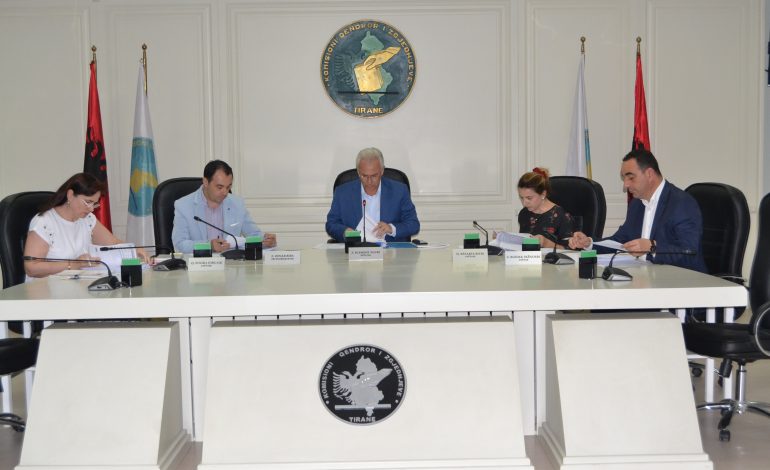 I KTHEN PËRGJIGJE METËS/ KQZ: Ja si u plotësuan vakancat e Kuvendit me deputetët e rinj