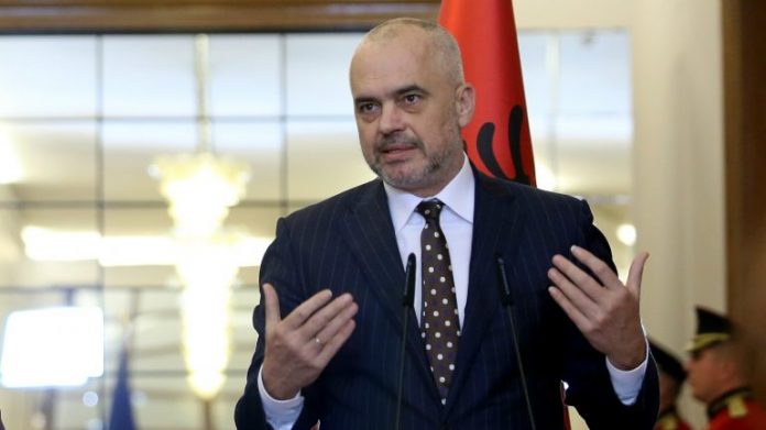 SHQIPËRIA VOTOI SOT/ Kryeministri Rama dalje për mediat