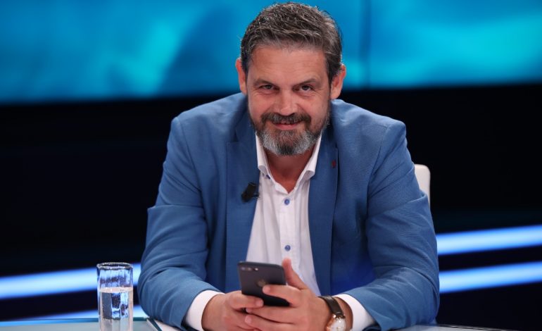 DEBATI/ Alban Dudushi: Prostitutat po bëjnë si të ndershme dhe duan të djegin qytetin