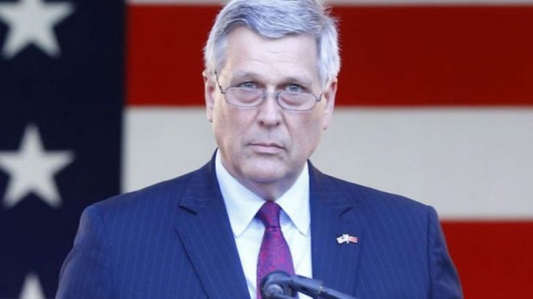 I ASHPËR ME KOSOVËN/ Ambasadori i SHBA-së: Luftoni korrupsionin