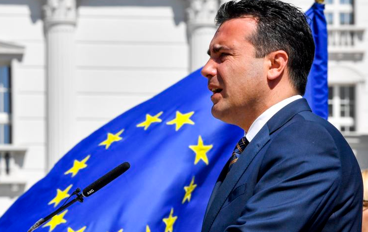 ZGJEDHJE TË PARAKOHSHME? Ndryshimet në qeverine e Maqedonisë së Veriut konfirmojnë…