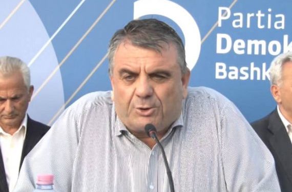 NGJARJA NË VAUN E DEJËS/ Shoqërohet kryebashkiaku i shkarkuar nga Rama