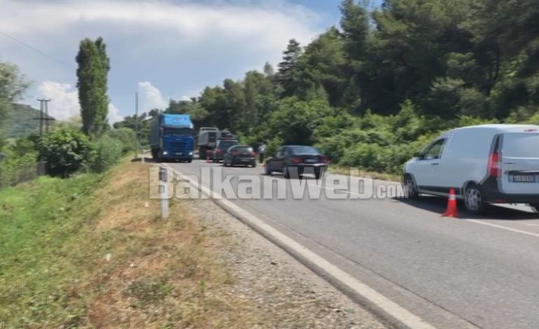 AKSIDENT NË LEZHË/ Plagosen 2 persona, dyshohet se… (FOTOT+VIDEO)