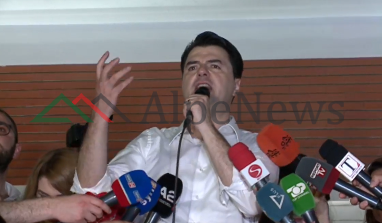 MINUTË PAS MINUTE/ “Tik-tak, tik-tak, fitore”, Basha MBYLL protestën: Ne jemi…
