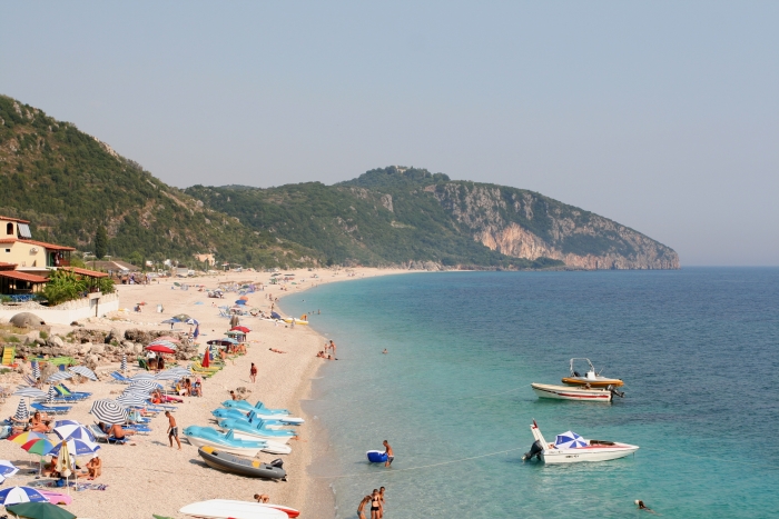 SEZONI RURISTIK/ Rritet numri i turistëve të huaj, kosovarët braktisin…