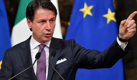 ZGJEDHJE TË PARAKOHSHME? Kryeministri italian kërcënon me largimin e tij