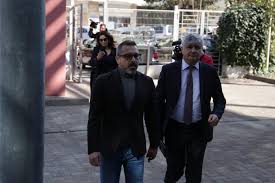 “DOSJA TAHIRI”/ Ish-ministri mbërrin në gjykatë, pritet që sot të kërkojë…