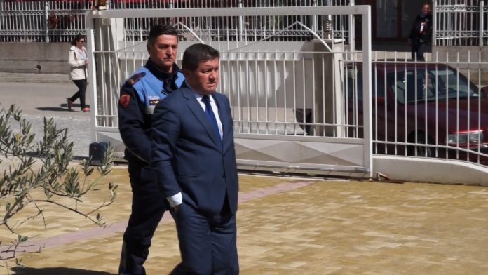 AKUZOHET FRAN FFROKAJ/ PS në Lezhë: Ja si po kërcënohen bizneset për të MOS votuar