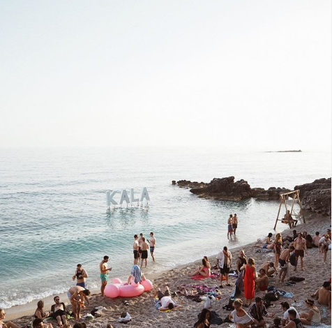 “KALA FESTIVAL”/ Dhërmiu mbledh mijëra turistë, të huajtë: Është mrekulli…