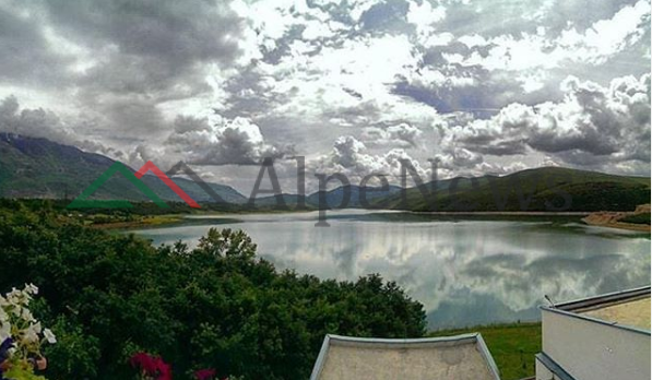 POTENCIAL EKONOMIK DHE TURISTIK/ Kur Liqeni i Kukësit nuk “shfrytëzohet” nga Bashkia (FOTOT)