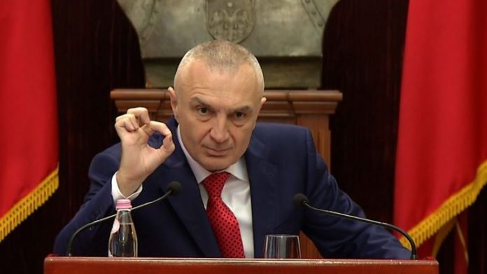 “NUK DO HEZITOJ TË VË NË LËVIZJE USHTRINË”/ Fraza e Metës që habiti ambasadorët
