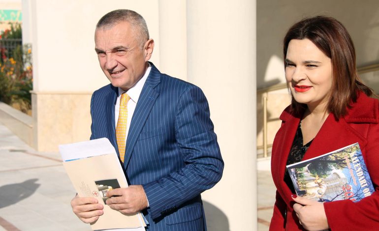 TAKIMI ME ALEATËT/ Po me Monika Kryemadhin, kur do takohet Presidenti?