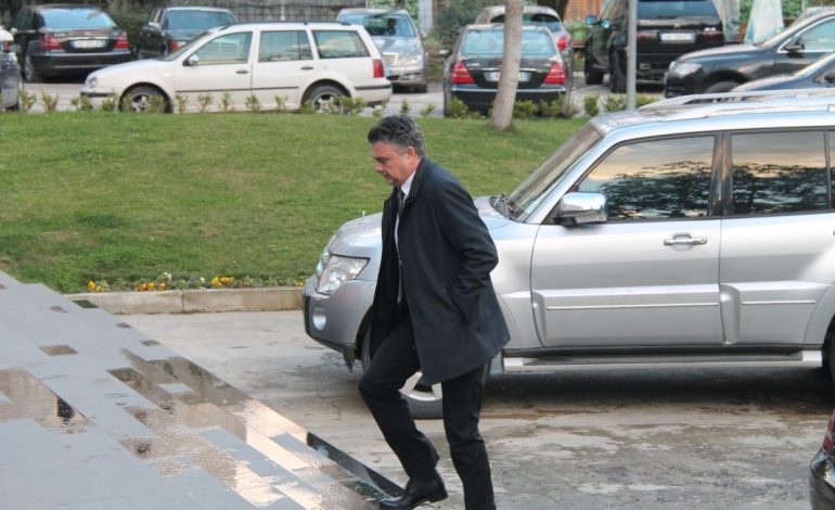 LOBIMI NË SHBA/ Arben Ristani paraqitet në prokurori