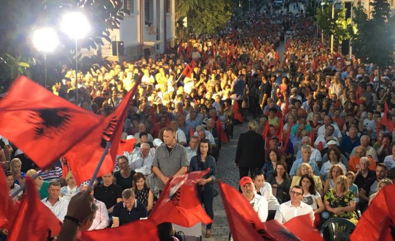 DALIN PAMJET/ Ja si e presin qytetarët e Sarandës Finiqit dhe Konispolit kryeministrin Rama