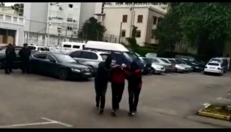 ISHTE SHPALLUR NË KËRKIM/ U denoncua për dhunë në familje, gjirokastriti kapet në Sarandë