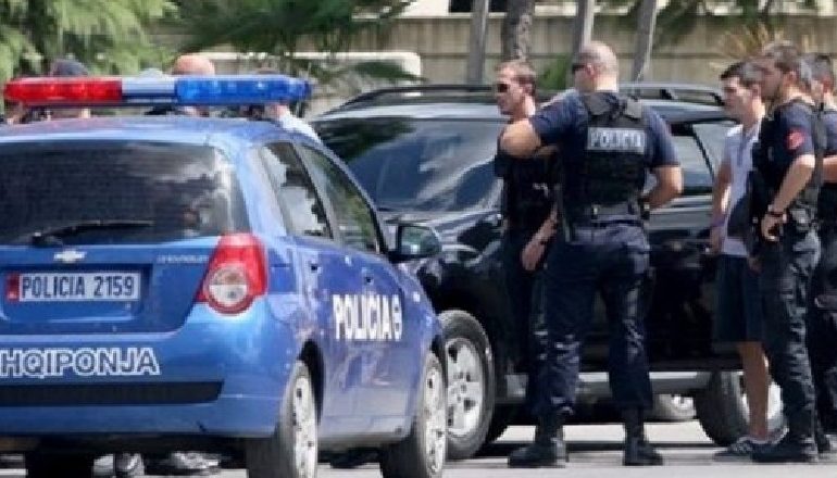 VRASJE TË DYFISHTË NË ITALI/ Kapet 50-vjeçari i shumëkërkuar në Elbasan (EMRI)