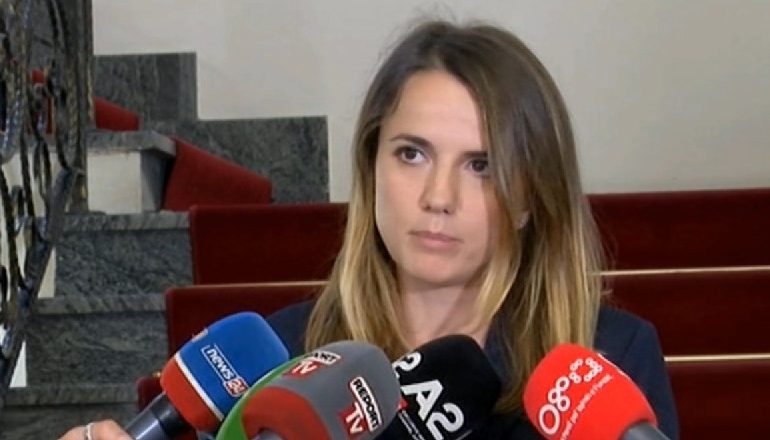SHKARKIMI I PRESIDENTIT/ Rudina Hajdari: Të shtyhet ngritja e komisionit hetimor
