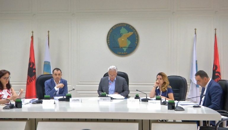 30 QERSHORI/ KQZ sqaron opinionin publik për shifrat e ndryshme të pjesëmarrjes në zgjedhje