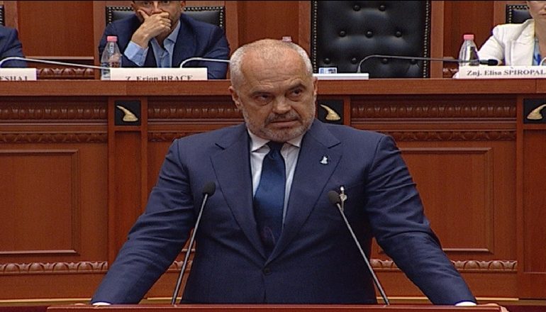 SHKARKIMI I METËS/ Rama: Presidenti shkon në Tropojë dhe i duket sikur kalon në Spaç