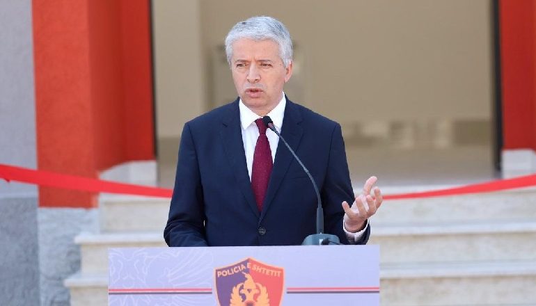INAGURIMI I AMBIENTEVE TË REJA TË POLICISË/ Lleshaj: Përmisojmë shërbimin. Zv. ambasadorja suedeze: Ngjallni BESIM me…