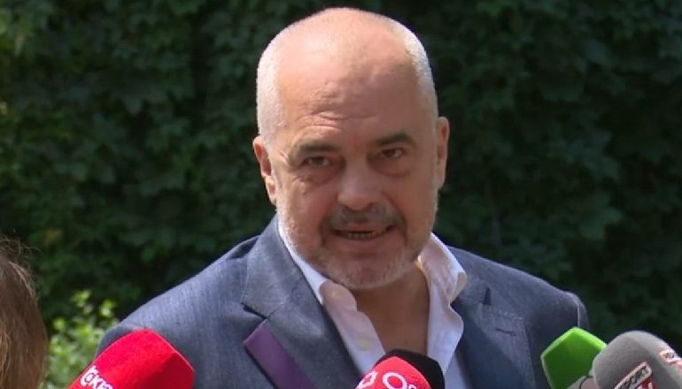 MBLEDHJA E KRYESISË/ Rama: Nuk do të ketë ndryshime qeveri, janë fantazi të temperaturave të larta