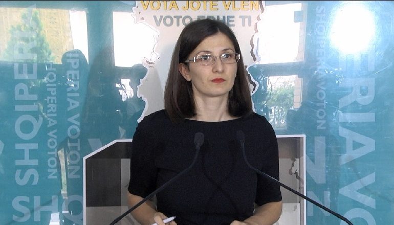 RRËZON AKUZAT E PD/ KQZ: Fletët e votimit që u dogjën në Shkodër erdhën nga Sllovenia